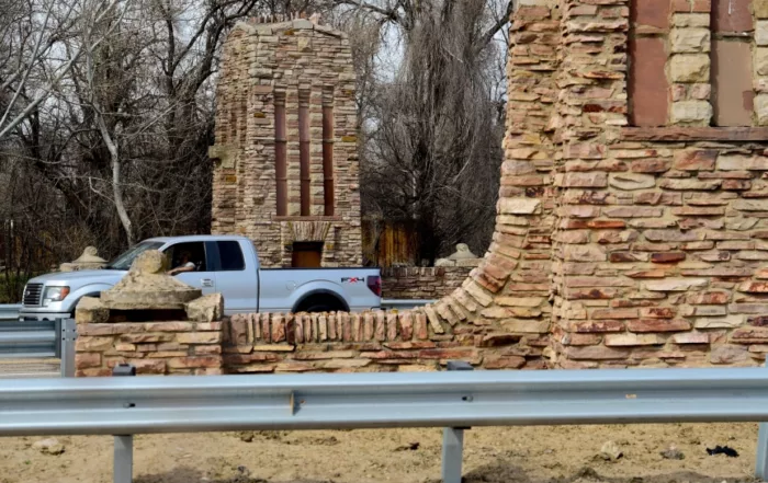 Road of Remembrance gateway pillars