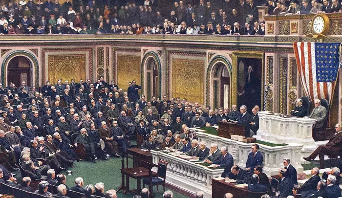 President Woodrow Wilson addresses Congress