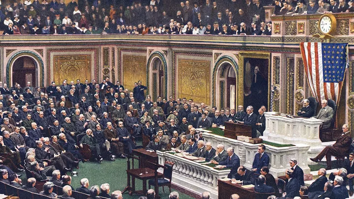 President Woodrow Wilson addresses Congress