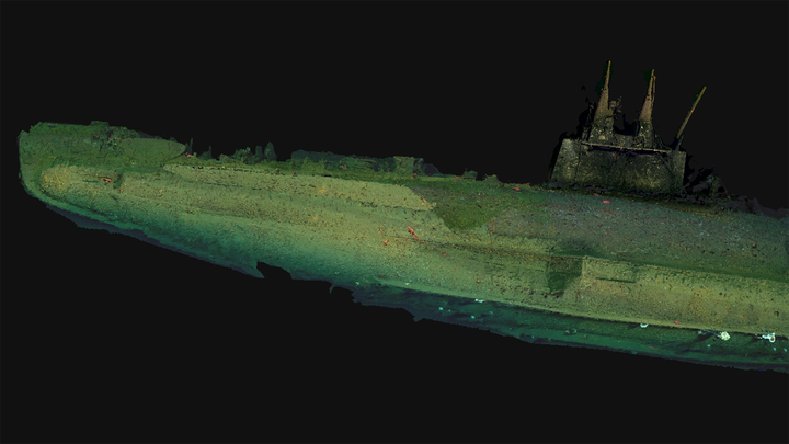 entire_submarine_model