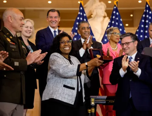 Amid debate about U.S. history, WWI Harlem Hellfighters receive Congressional Gold Medal